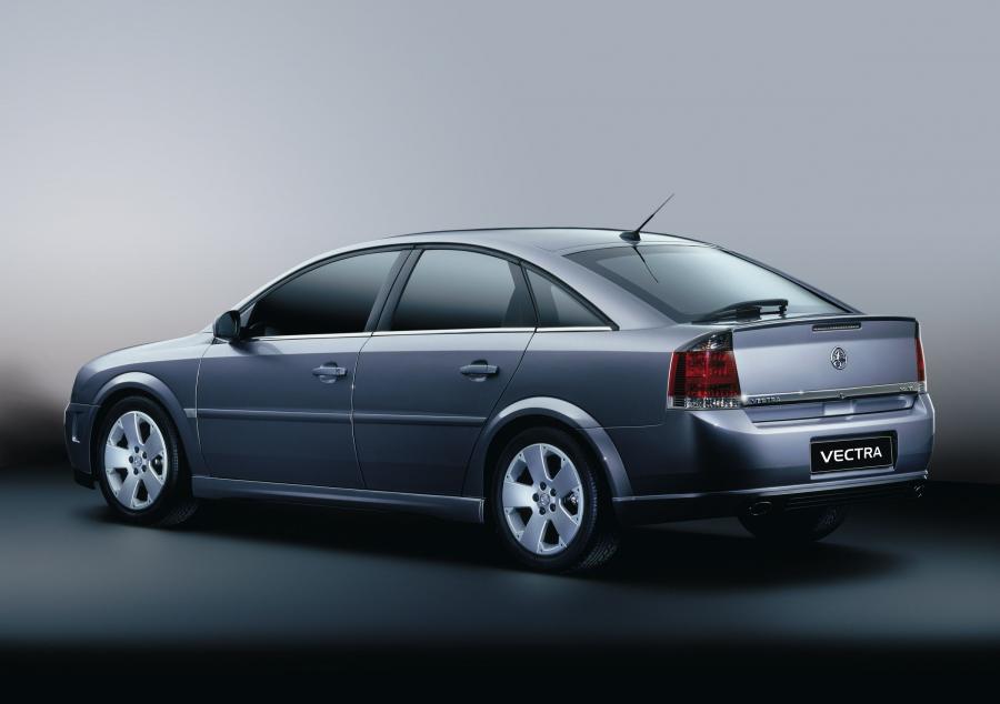  Holden Vectra 2004 года  (фото 6 из 26)
